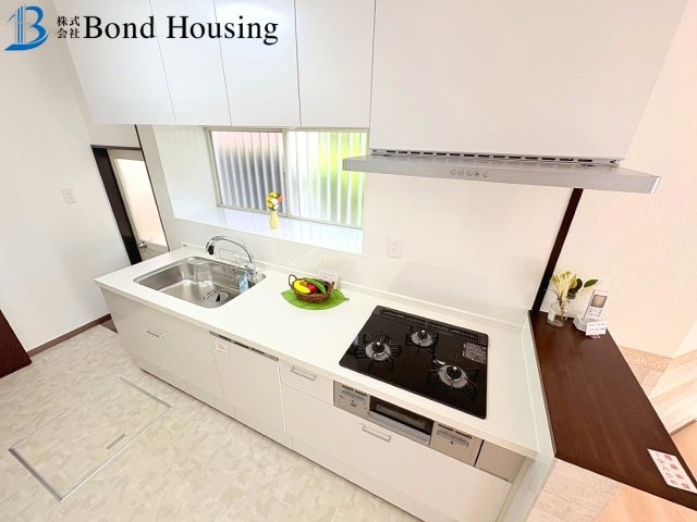 前面リフォ済み・お車3台駐車可能　竜が岡5丁目　築37年のキッチン