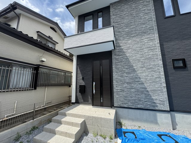 流山市前ヶ崎新築戸建（前ヶ崎9期）のエントランス|エントランス・玄関ポーチ