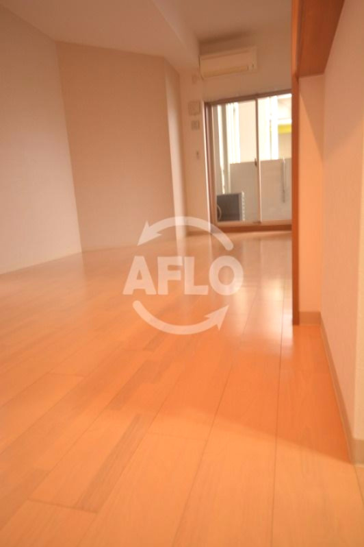 レインボーコート谷町五の洋室|レインボーコート谷町五　おしゃれで開放的な室内