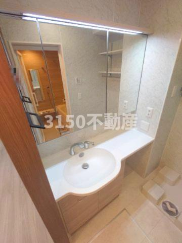 D-ROOM大川の洗面所