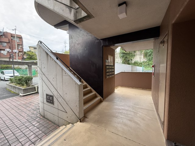 グランドローエのエントランス