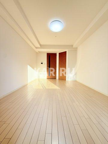 ドゥーエ森ノ宮 の居間・リビング