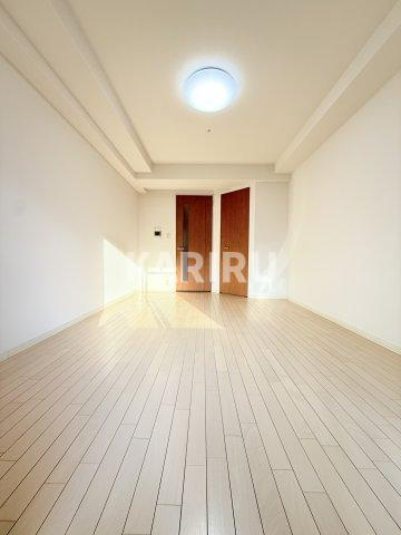 ドゥーエ森ノ宮 の居間・リビング