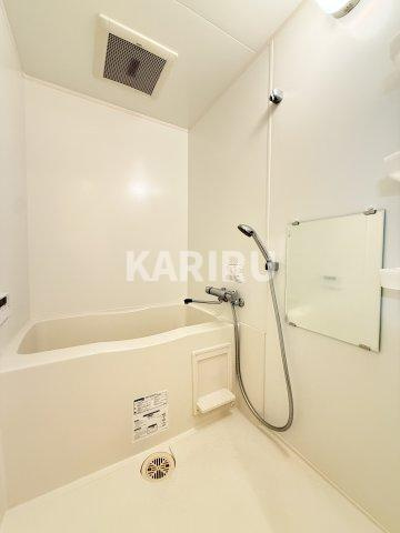 ドゥーエ森ノ宮 の浴室