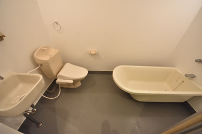 【浴室】 | クレセンティア神戸・北野 | 反転タイプです