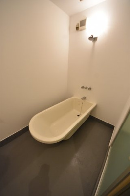 【浴室】 | クレセンティア神戸・北野 | 反転タイプです