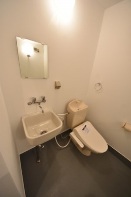 【独立洗面台】 | クレセンティア神戸・北野 | 反転タイプです