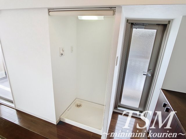 クレアシティ新石切のその他|洗濯機置場