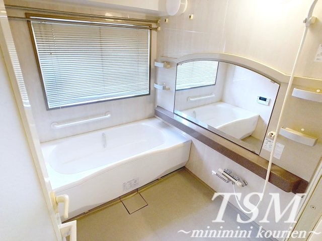 クレアシティ新石切の浴室