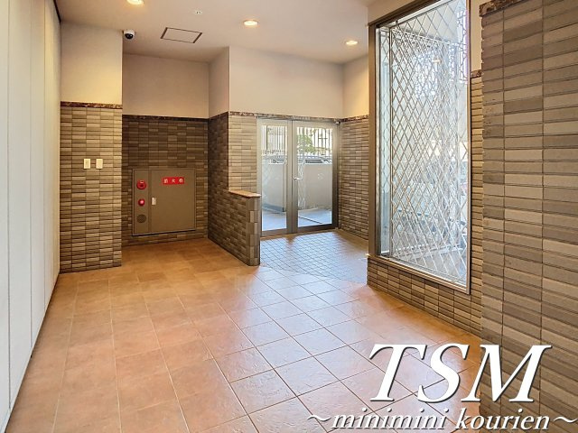 クレアシティ新石切のエントランス