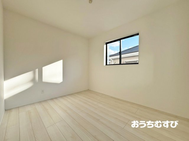 春日井市東神明町1期(全1棟)の洋室