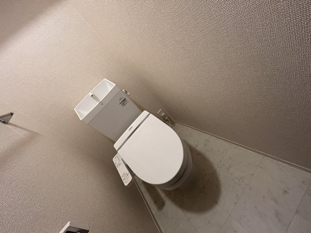 高崎市東貝沢町２丁目のアパートのトイレ