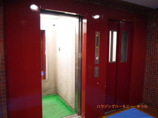 【その他共用部分】 | 忙しい朝にも安心、エレベーターが２基設置されています！