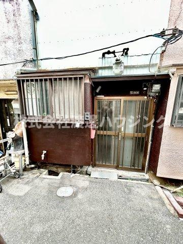 住吉区清水丘3丁目テラスハウスのエントランス