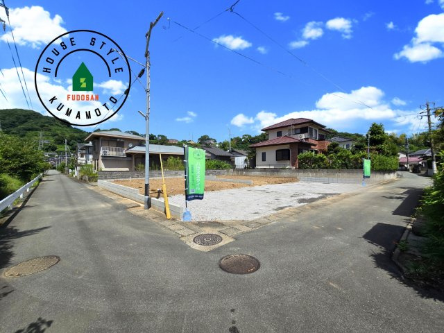 熊本市西区谷尾崎町第1-2棟（2号棟）　の前面道路含む現地写真|見学の時間などお気軽にお問い合わせ下さい。