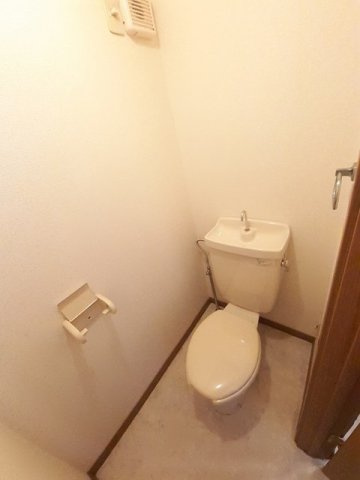 グリーンヒル山下　Ａのトイレ|清潔感のあるトイレです☆