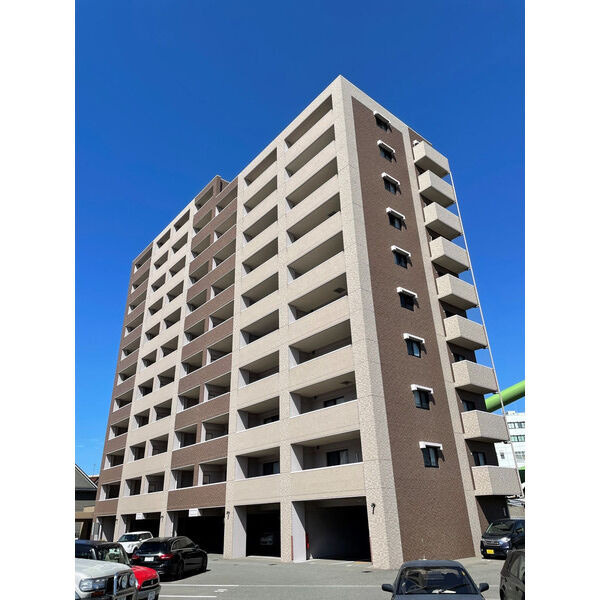 イーストフルハウス