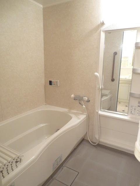 ニュー・アンフィニーの浴室