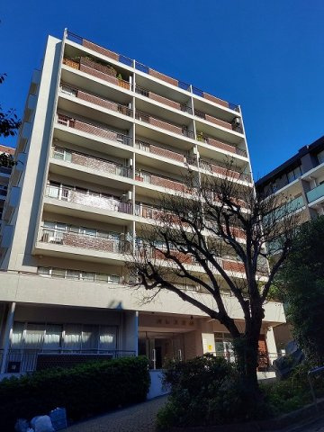 ★仲介手数料無料★パレス三條（目黒区アドレス。4路線利用可能な「目黒」駅から徒歩5分の好立地に建つヴィンテージマンションです）の外観