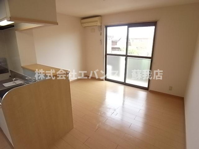 【洋室】 | ピエルテル六番館