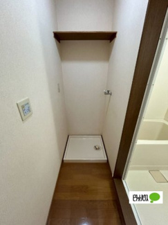 【内装】 | ロイヤルコート川口A棟 | 洗濯機置き場