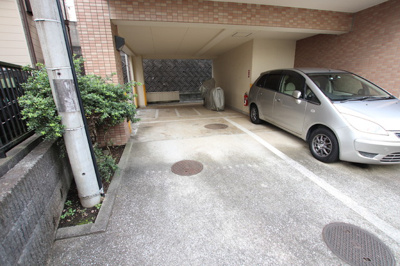 駐車場　要空き確認