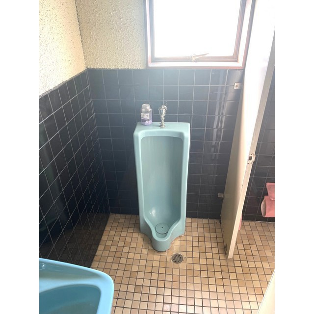 荒川町事務所の内装