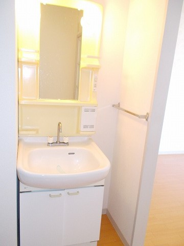 コロニーK Aの洗面所