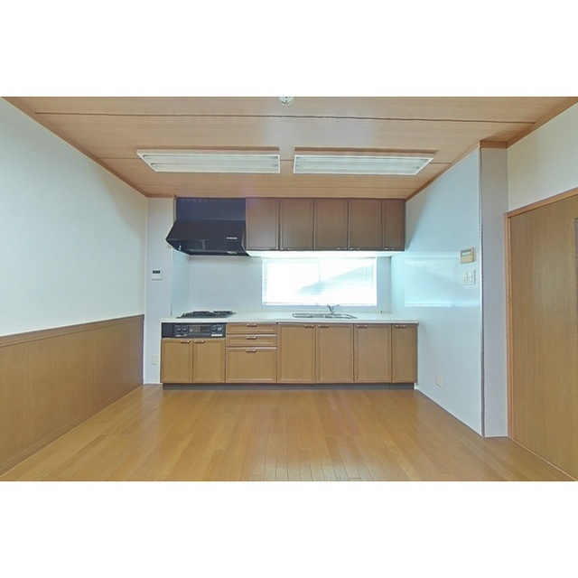 中川原3丁目貸家のキッチン