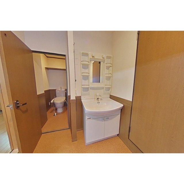 中川原3丁目貸家の洗面所