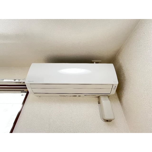 カインド・リバレインの設備