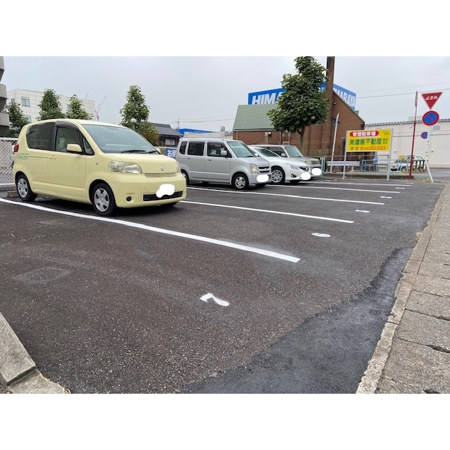 岐阜市宇佐３丁目の駐車場