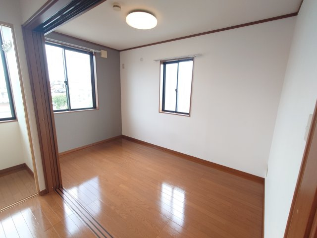 ベルリオーズの洋室|個人の部屋や寝室として使える洋室です