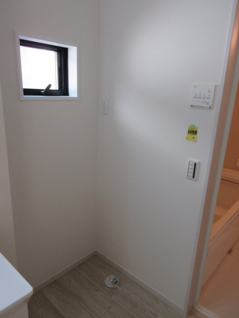 【仲介手数料無料】新築戸建　熊谷市別府2-66（全1棟）のランドリースペース