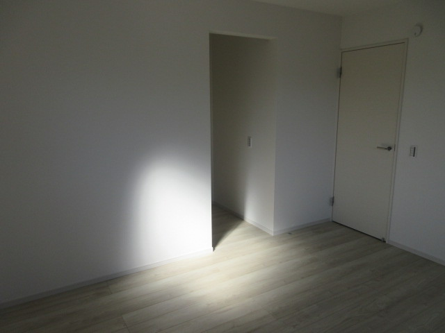 【仲介手数料無料】新築戸建　熊谷市別府2-66（全1棟）の洋室