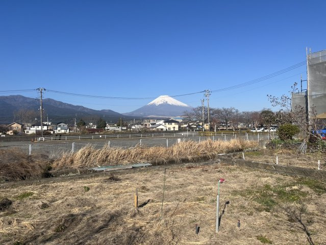裾野市深良　土地