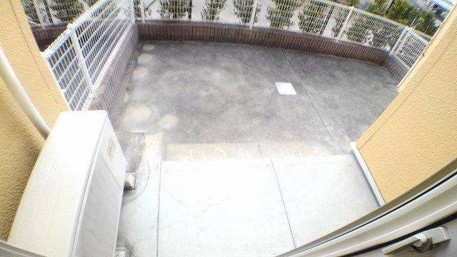 フローリア漣４号館の庭