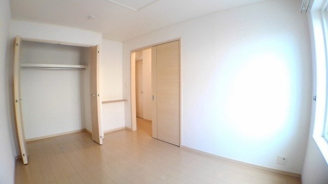 フローリア漣４号館の収納