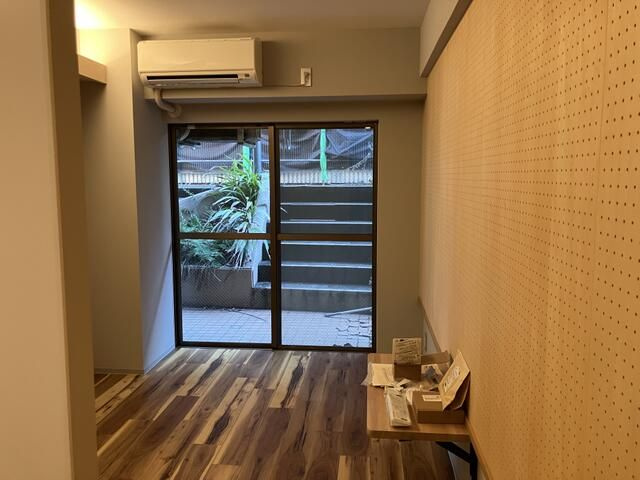 フジサンハイツの洋室