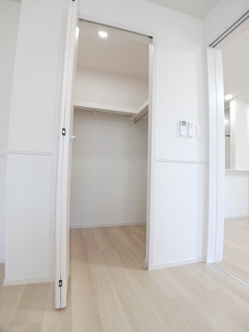 グラン　ルミエール　Ⅱの収納