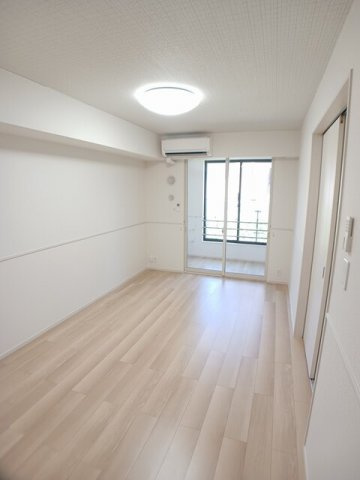 グラン　ルミエール　Ⅱの居間・リビング