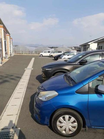 さくらの駐車場