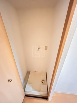 【設備】 | ランドマークシティ大阪城南 | ランドマークシティ大阪城南　室内洗濯パン