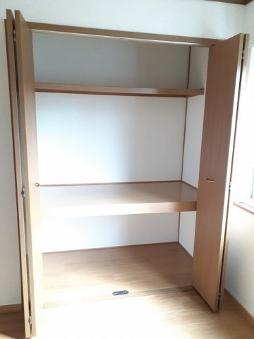 ルミエール今山の収納