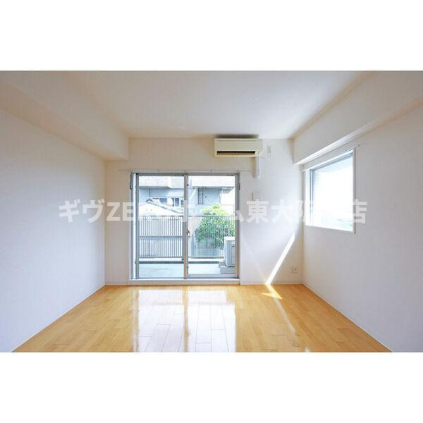 ORANGE T・SIDEの居間・リビング