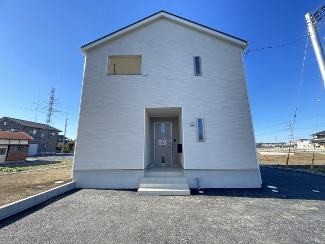 藤岡市岡之郷第２（全３棟）３号棟の外観