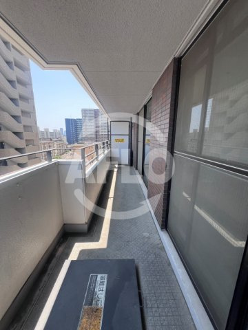 ユンヌ・ホワイエのバルコニー|ユンヌ・ホワイエ　バルコニー