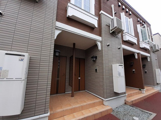 【エントランス】 | メゾン早坂　壱番館 | 清潔なエントランスです