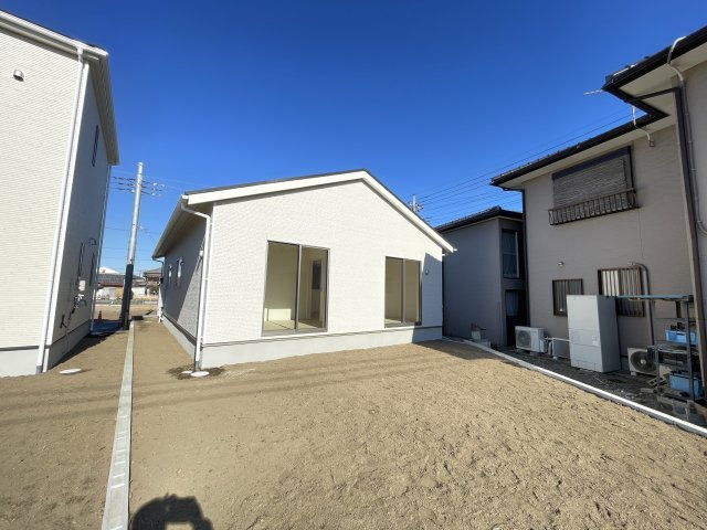 藤岡市岡之郷第２（全３棟）1号棟の外観