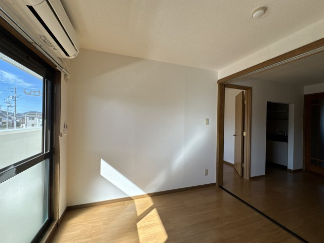 シャルマン今宿の寝室